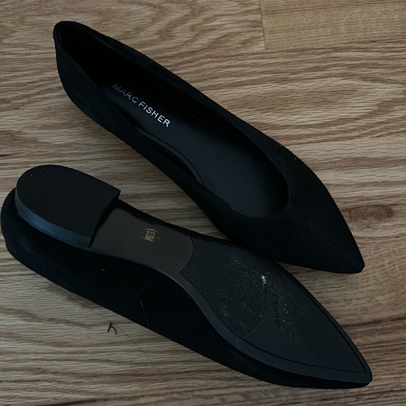 Marc fisher flats - Picture 2 of 2